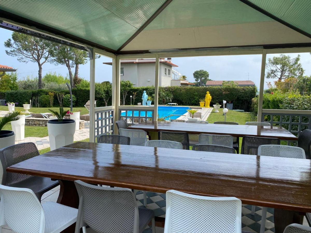 La Dolce Vita - Private Villa With Pool Moniga del Garda Exterior foto